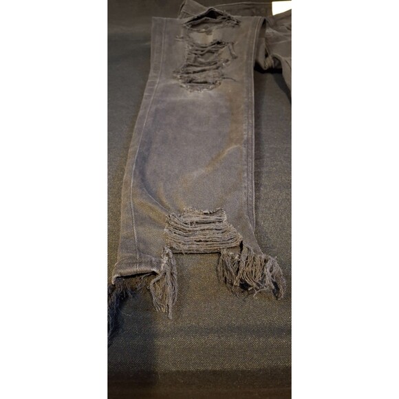 American Eagle Strigid Onyx Black Distressed Ripped Mom Jeans Size 000 23W - Picture 8 of 16